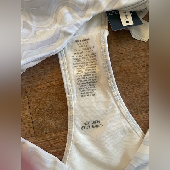 Abercrombie & Fitch High Leg Cheeky Bikini - Picture 3 of 5